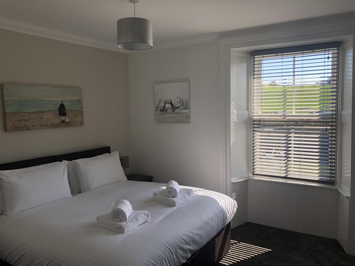 The Ships Quarters Hotel Eyemouth Bagian luar foto