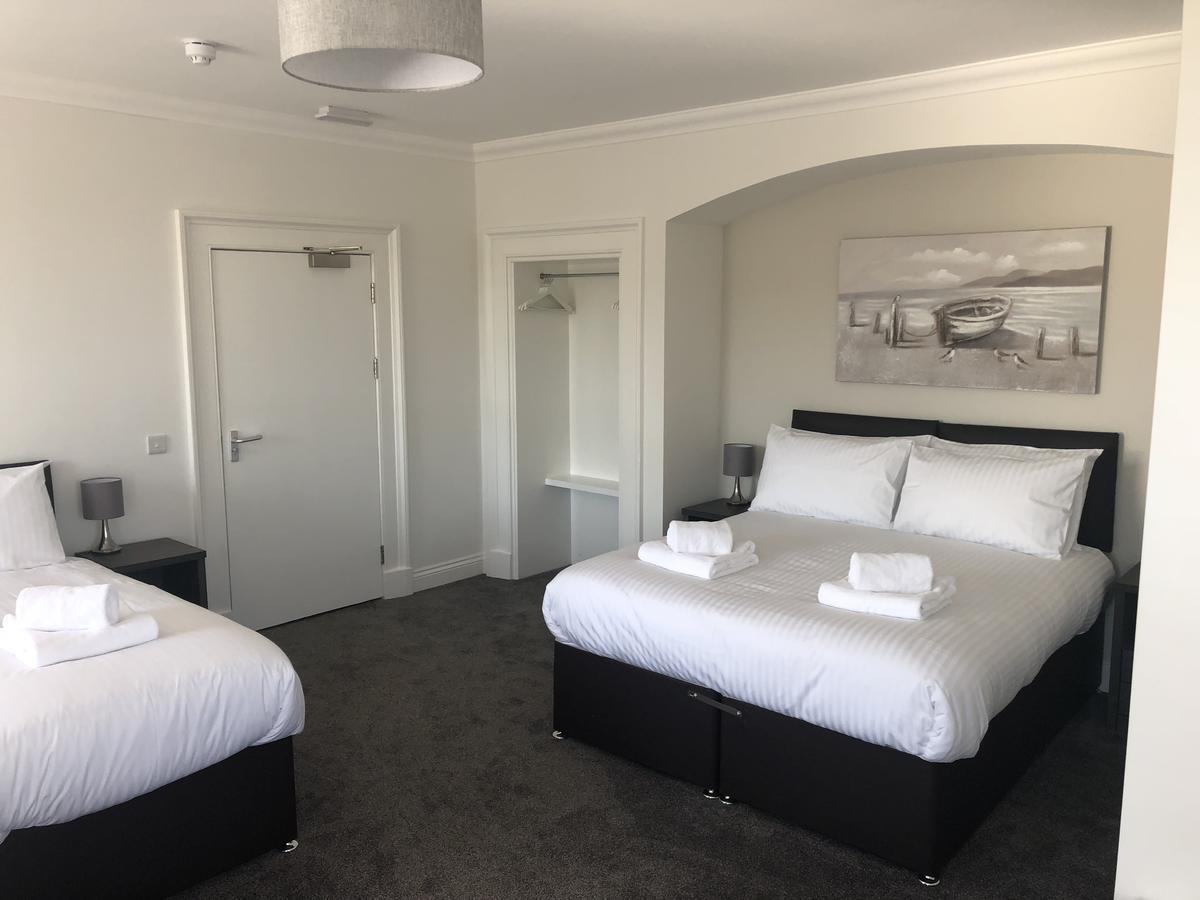 The Ships Quarters Hotel Eyemouth Bagian luar foto