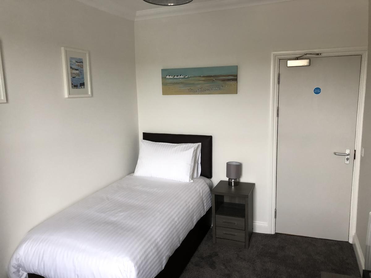The Ships Quarters Hotel Eyemouth Bagian luar foto